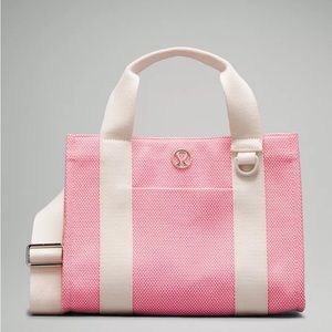 🆕 Mini Lululemon Two-Tone Canvas Tote Sakura Pink